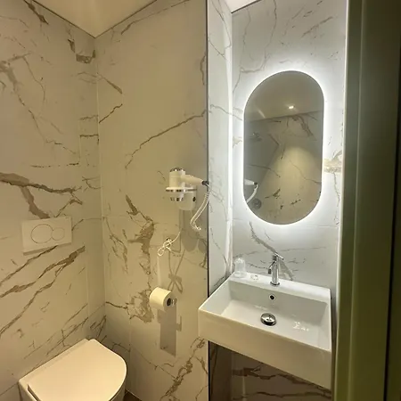 Hotel Arno Milan