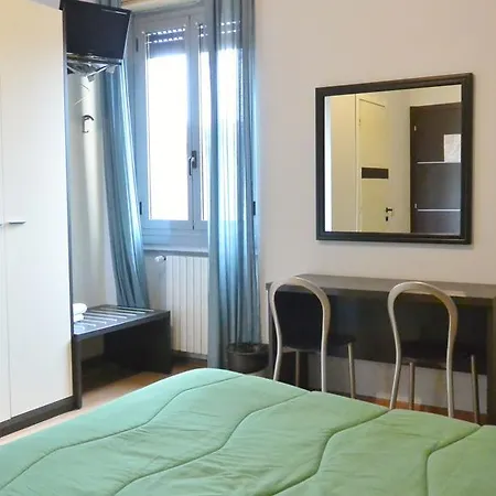 Hotel Arno Milán